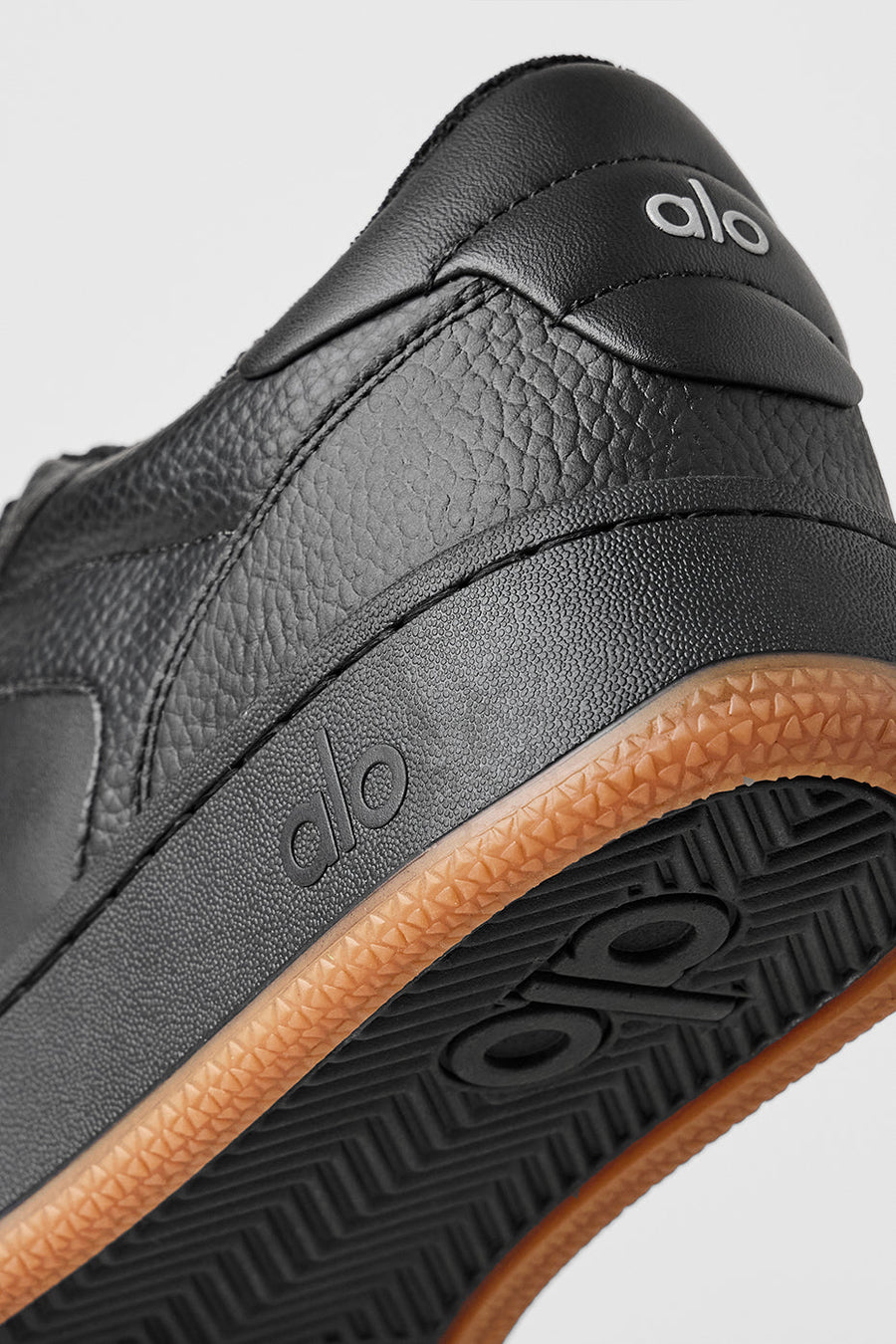 Recovery Mode Sneaker - Black/Gum