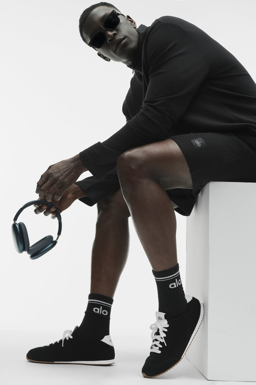 Sunset Sneaker - Black
