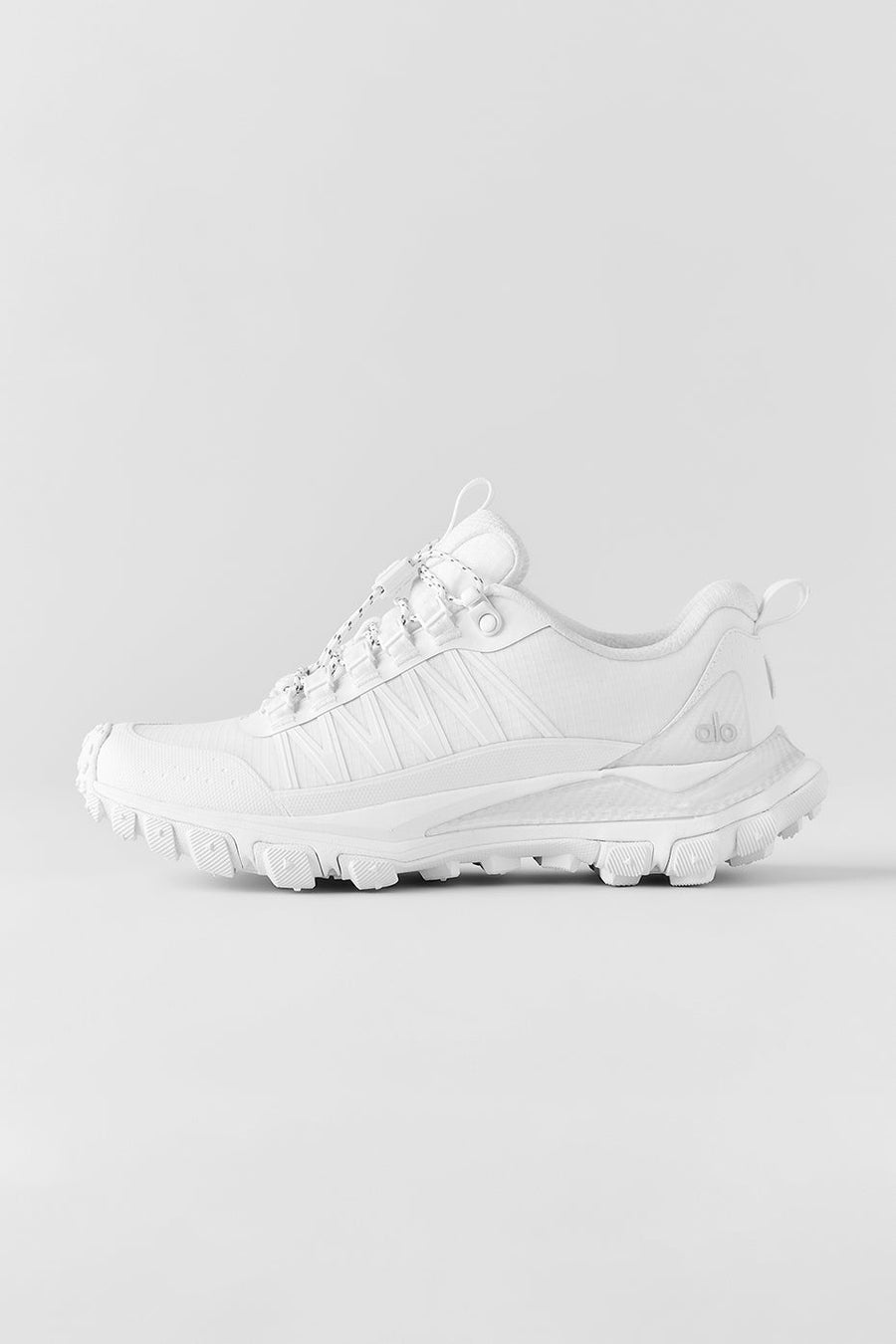 Trail - White