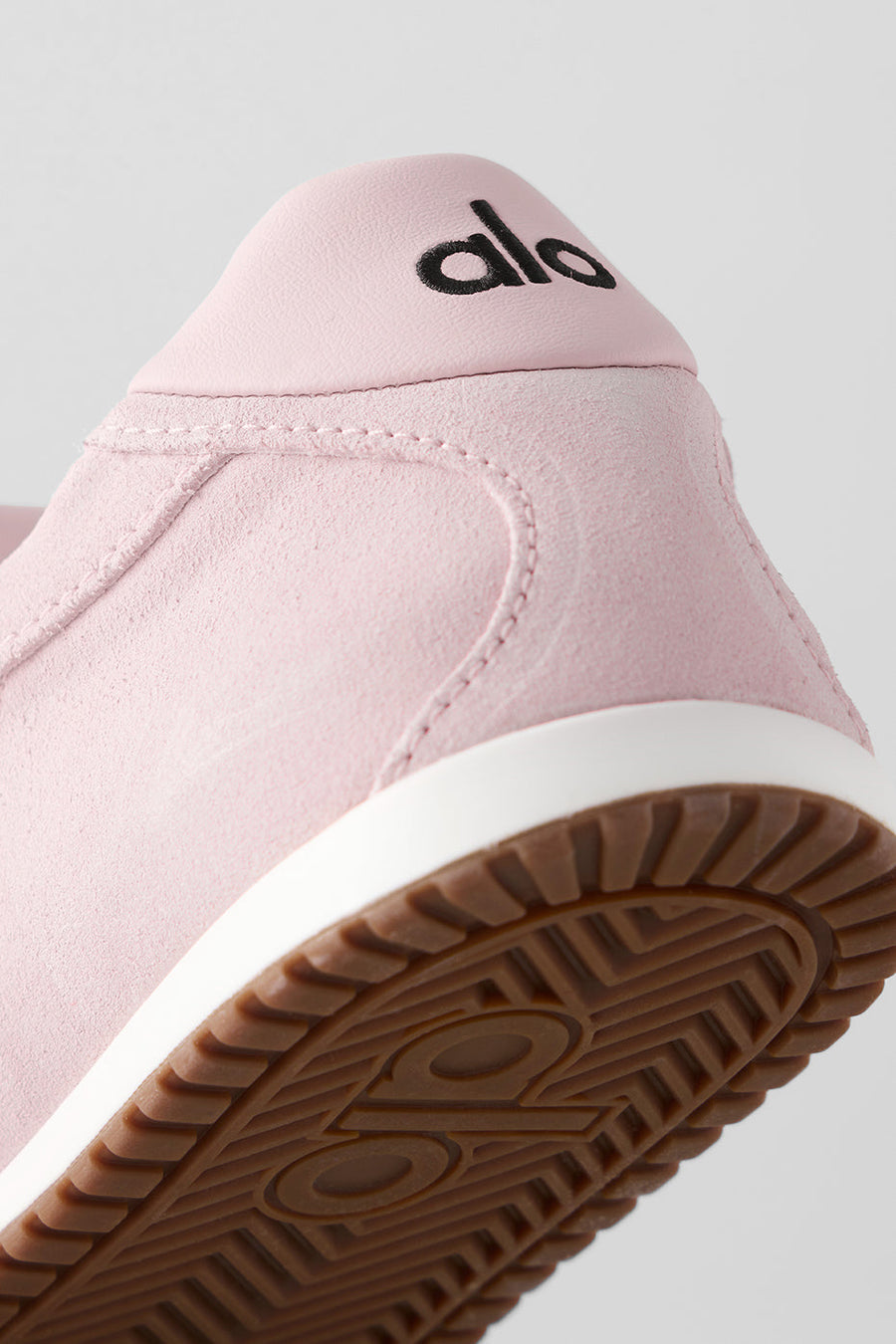 Sunset Sneaker + Jisoo - Bloom Pink
