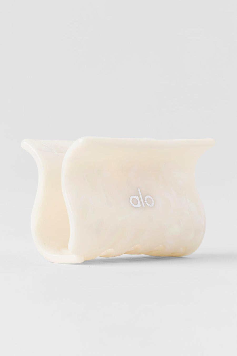 Effortless Claw Clip - White Pearl
