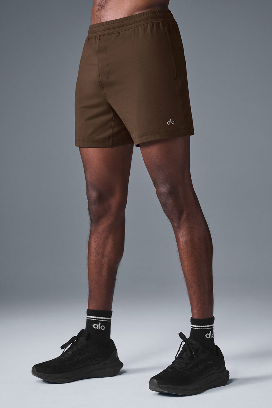 7\" Conquer React Performance Short - Espresso