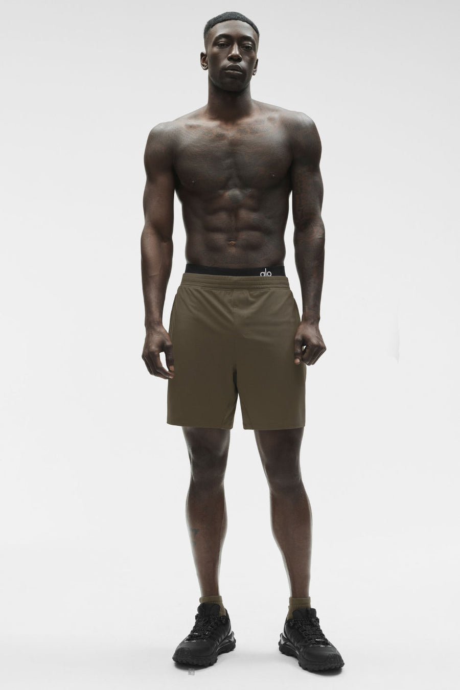 7\" Conquer React Performance Short - Olive Tree