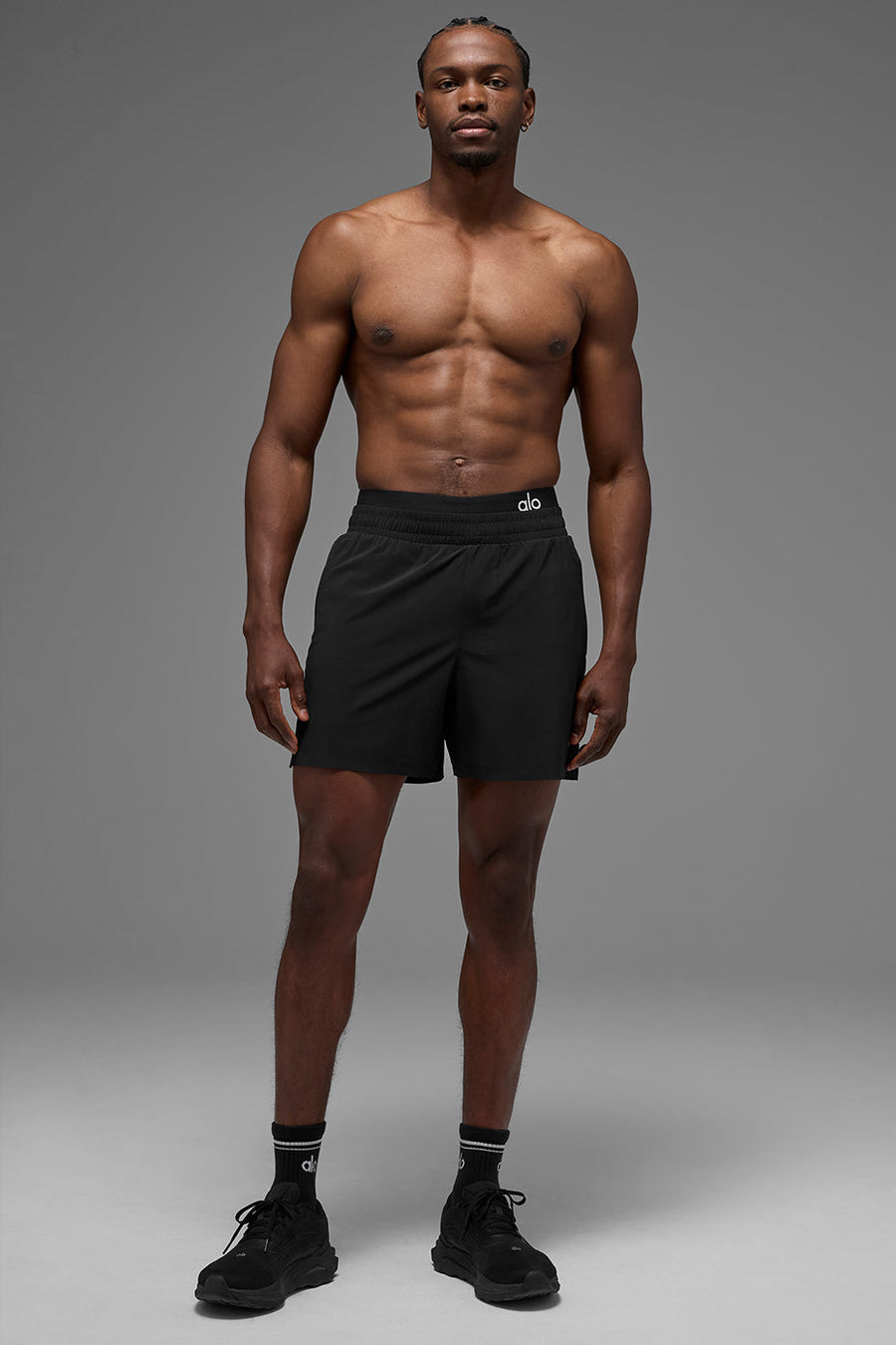 5\" Traction Running Short - Black