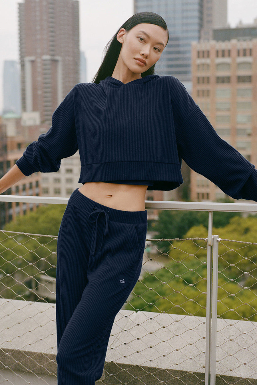 Muse Sweatpant - Navy