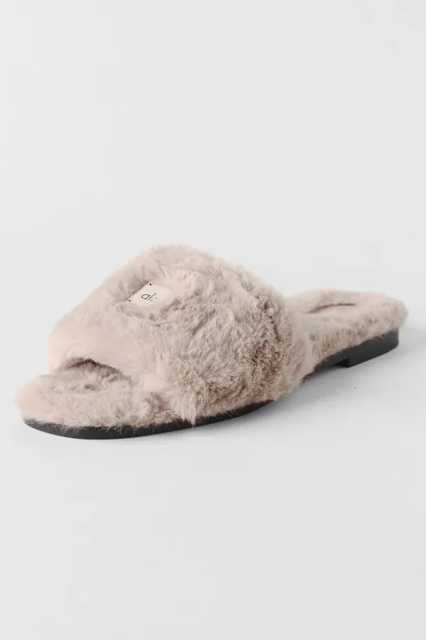 Classico Faux Fur Sandal - Oat