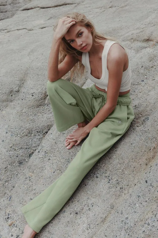 Accolade Straight Leg Sweatpant - Dune Grass
