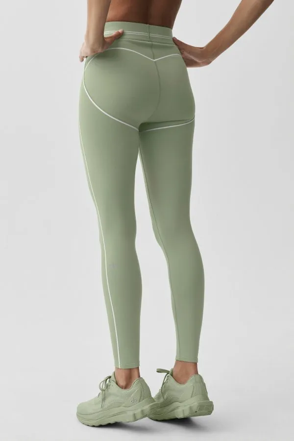 Airbrush High-Waist 7/8 Heart Throb Legging - Dune Grass/White